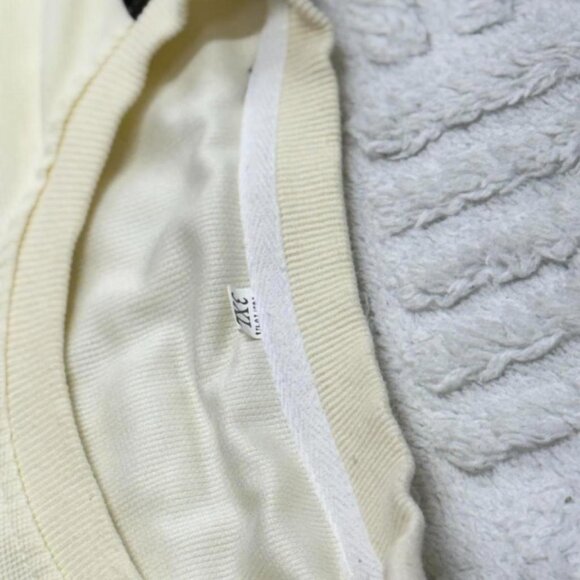 Vintage Fit Cream & Black Erion Jersey Shirt - Picture 4 of 6